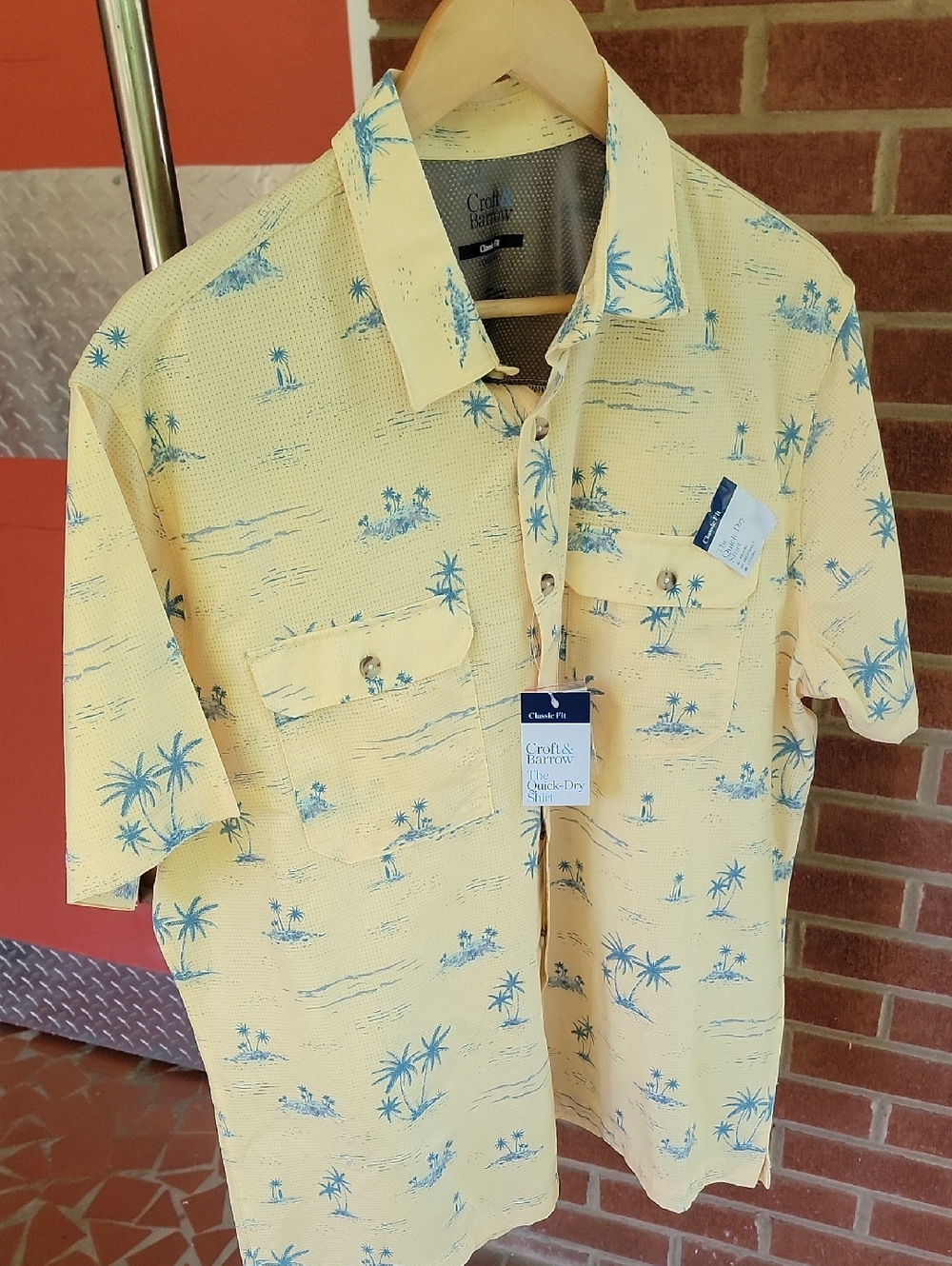 croft & barrow Yellow Button-Front Hawaiian Print Shirt